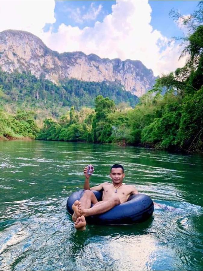 ภูริรักษ์ โฮมสเตย์ Ban Pha Saeng Lang エクステリア 写真